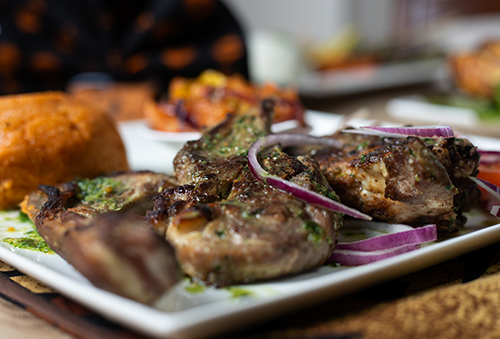 Viandes braisées — Agneau, Porc.